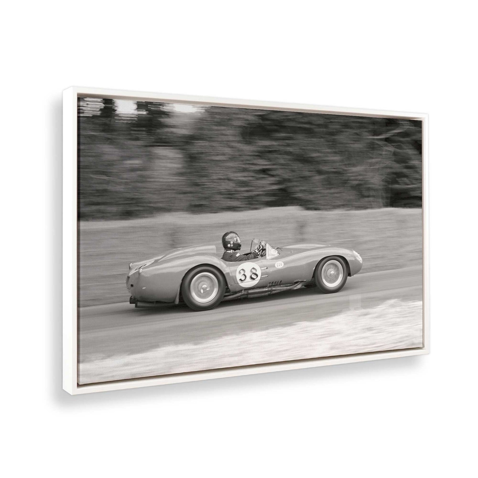 [Color:Opaque White], Picture of the corner of the art