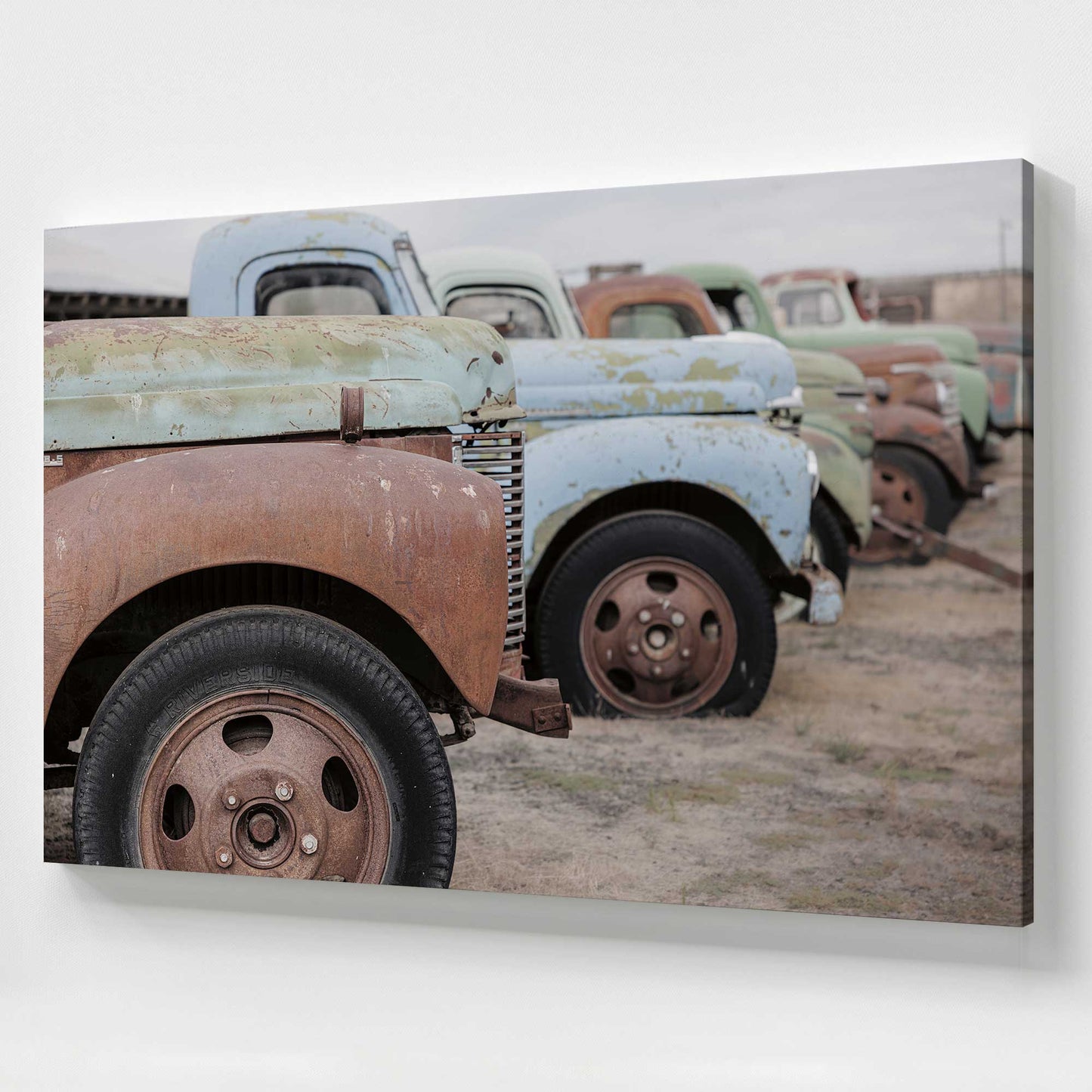 [Color:Stretched Canvas], Picture of art at an angle