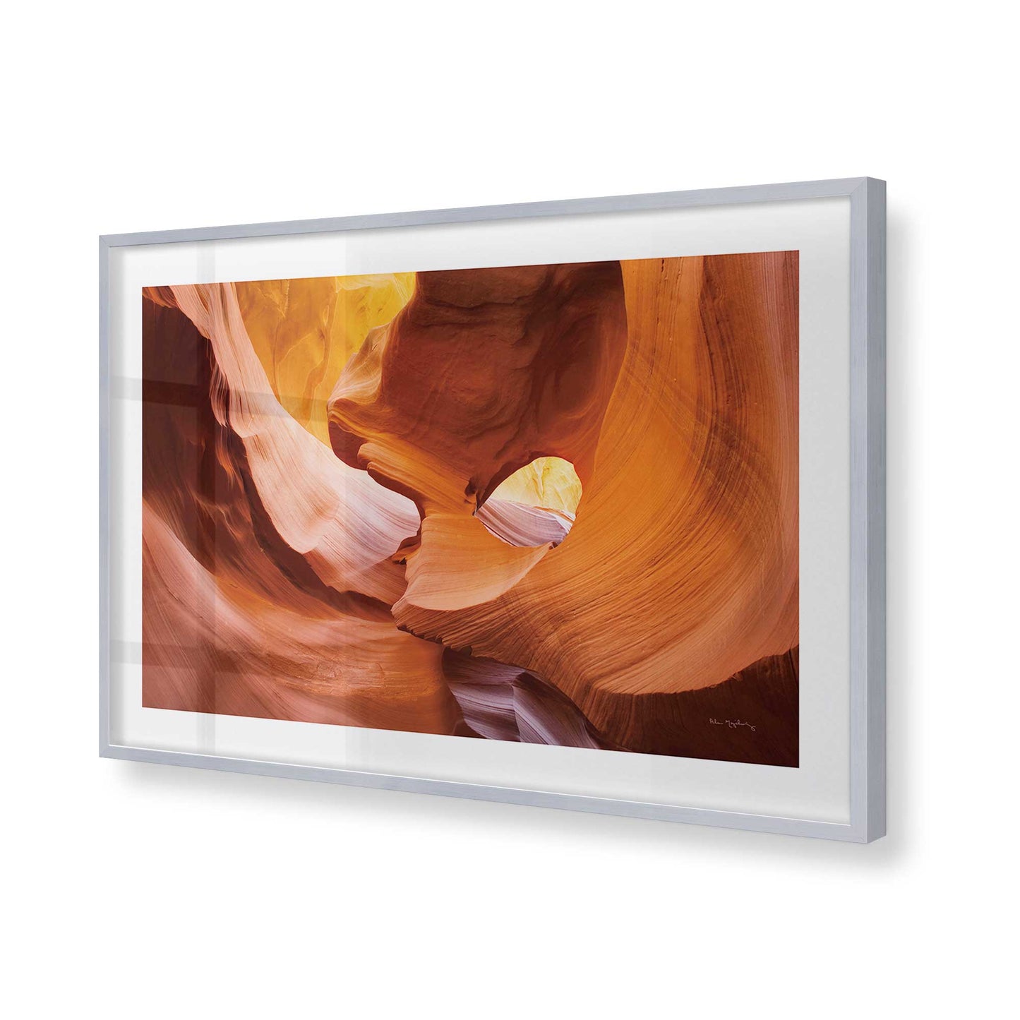 [Color:Polished Chrome], Picture of art in a Polished Chrome frame of the corner