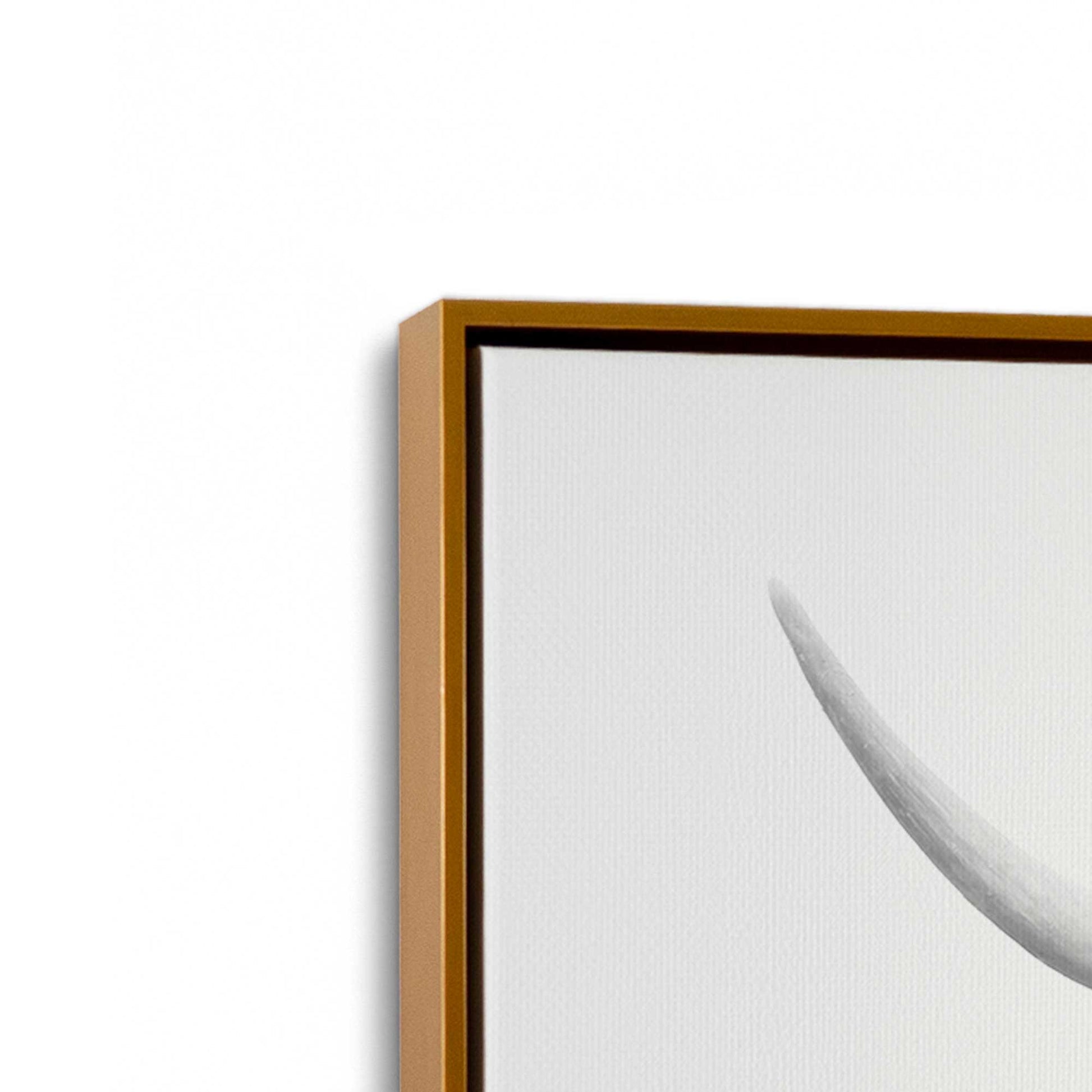 [Color:Polished Gold] Picture of the corner of the art