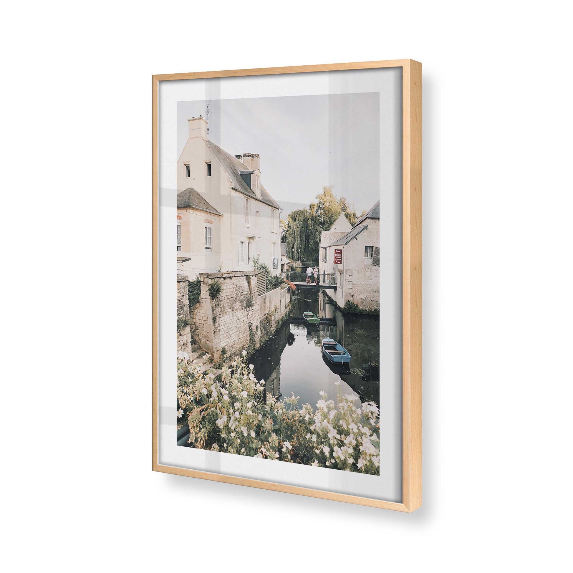 [Color:Raw Maple] Picture of art in a Raw Maple frame of the corner