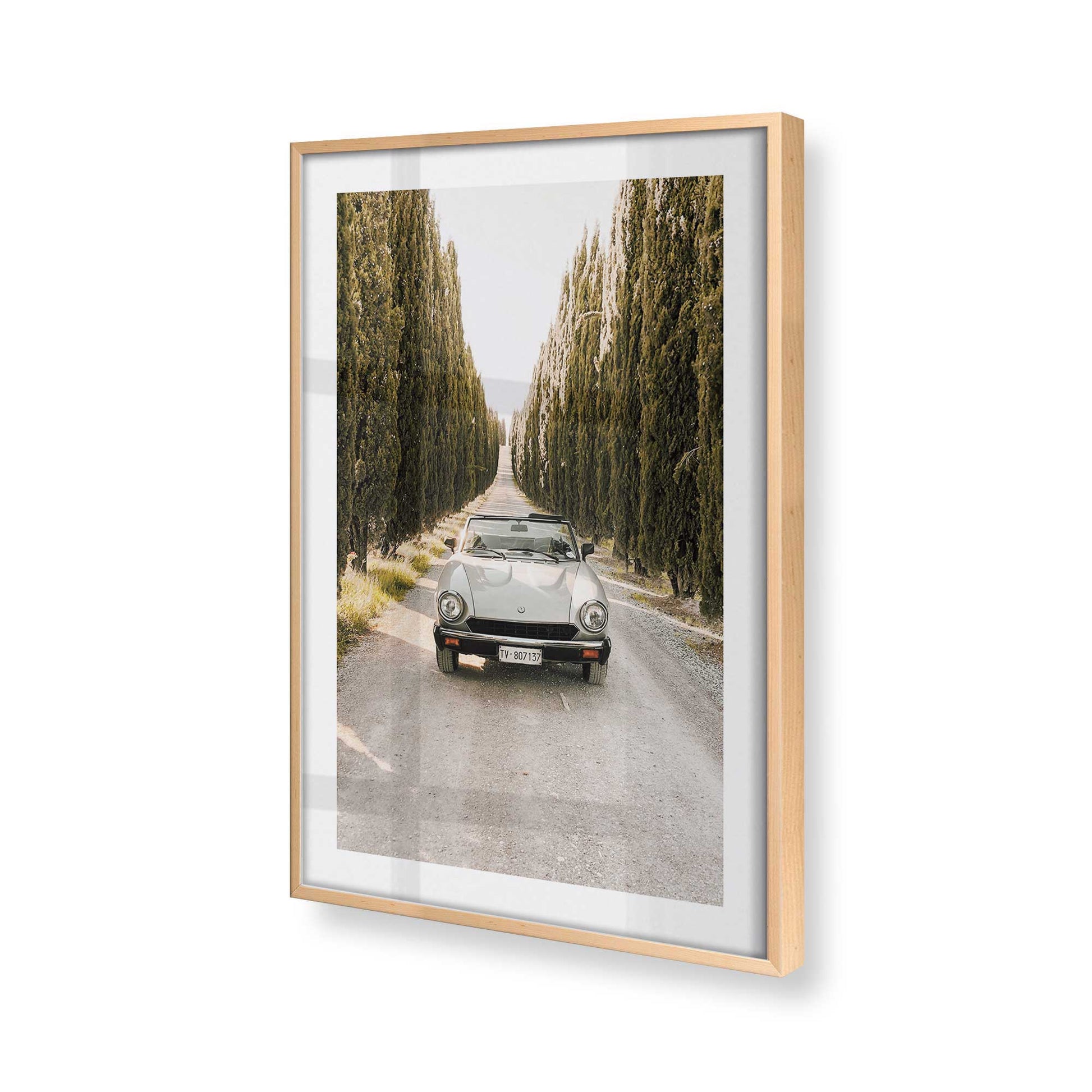 [Color:Raw Maple] Picture of art in a Raw Maple frame of the corner