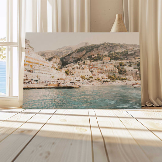 [LIFESTYLE], Picture of art in a room
