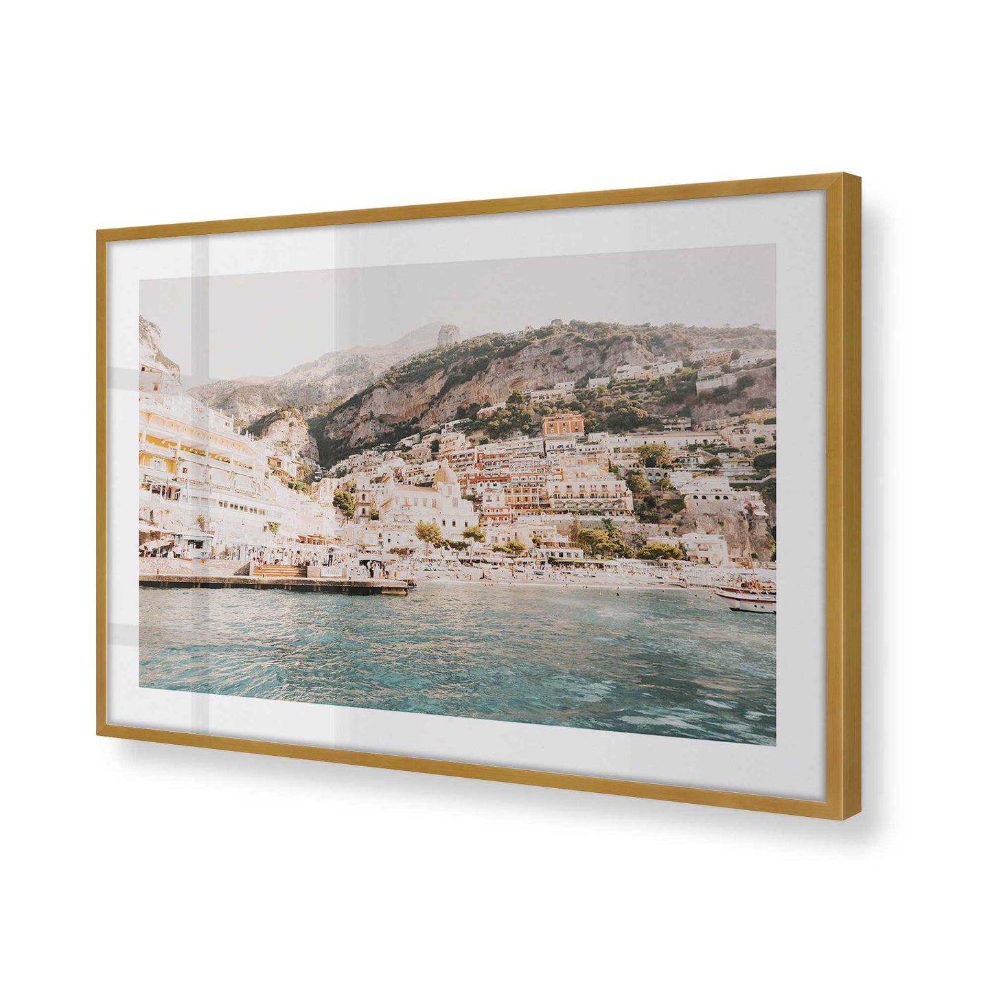 [Color:Polished Gold] Picture of art in a Polished Gold frame of the corner