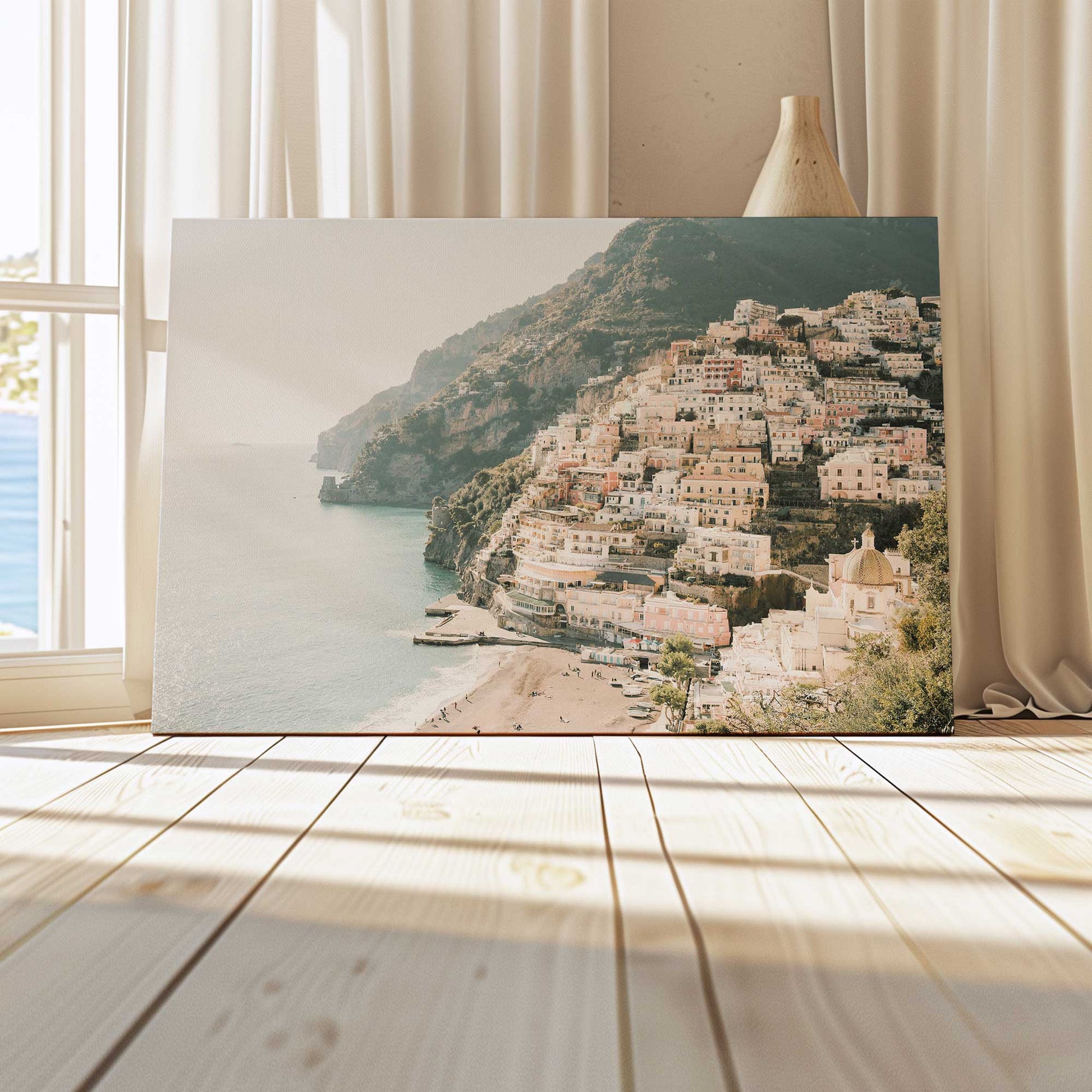 [LIFESTYLE], Picture of art in a room