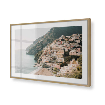 [Color:Brushed Gold] Picture of art in a Brushed Gold frame of the corner