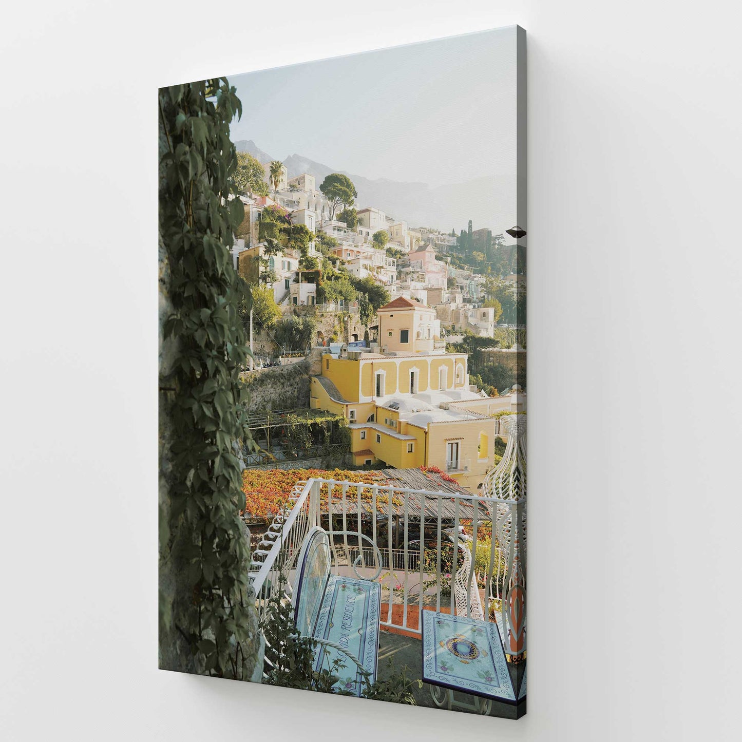 [Color:Stretched Canvas], Picture of art at an angle