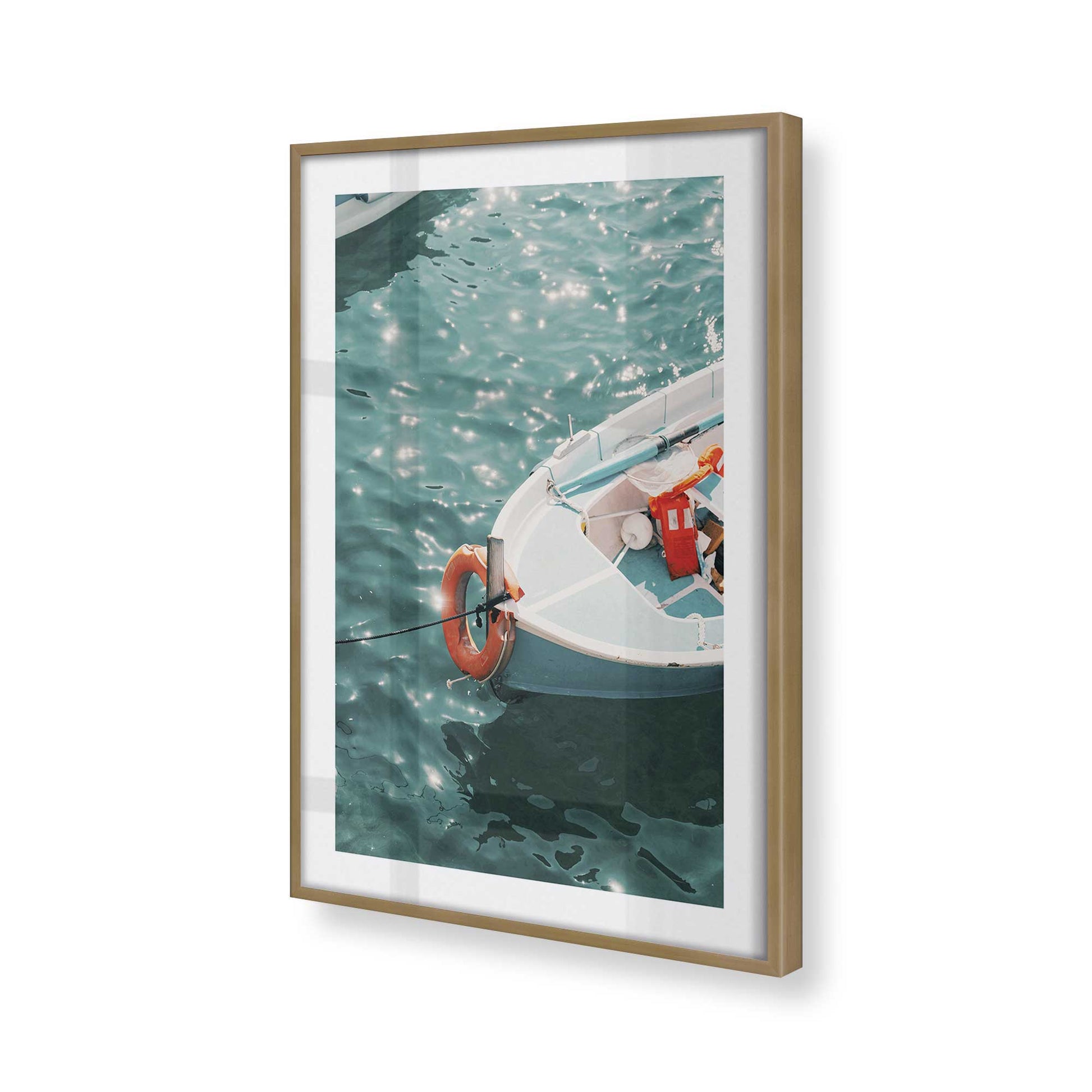 [Color:Brushed Gold] Picture of art in a Brushed Gold frame of the corner