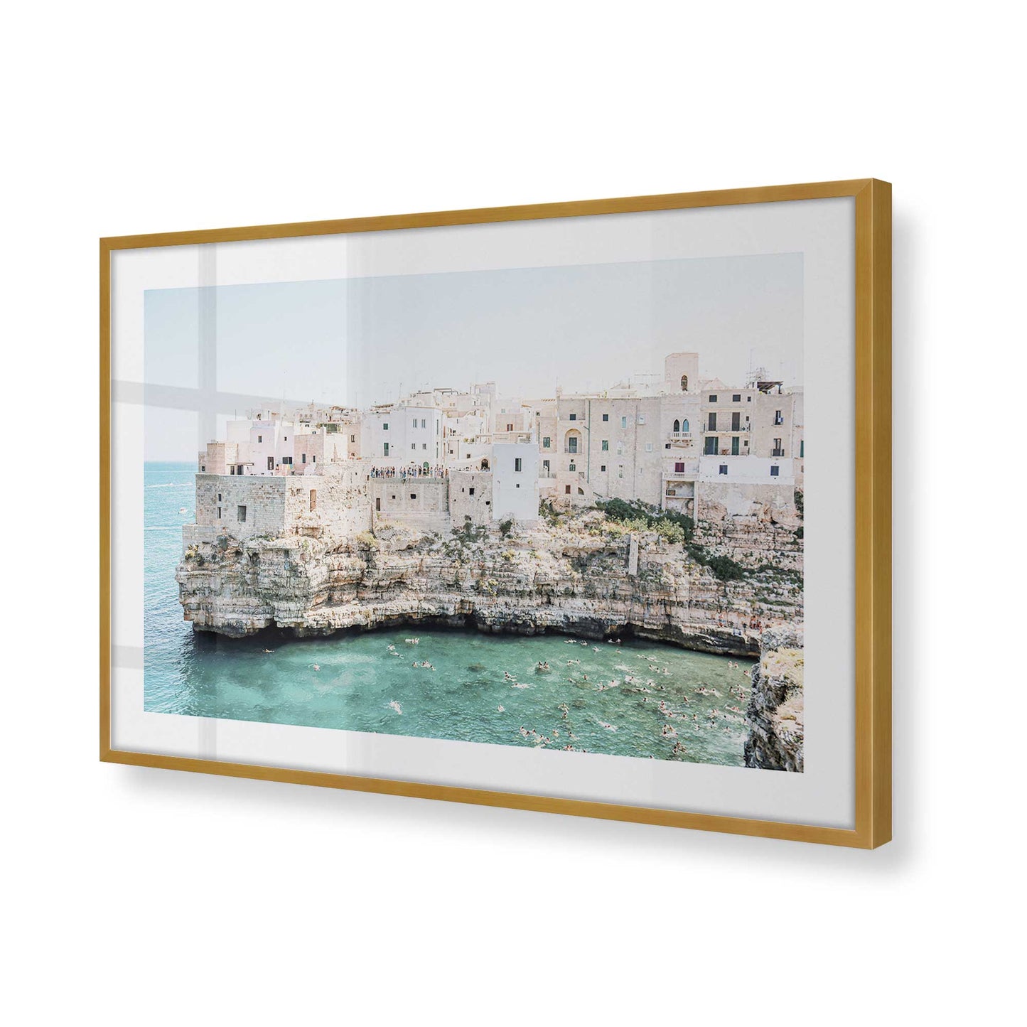 [Color:Polished Gold] Picture of art in a Polished Gold frame of the corner