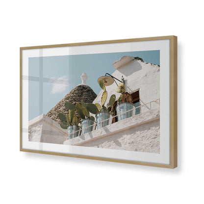 [Color:Brushed Gold] Picture of art in a Brushed Gold frame of the corner