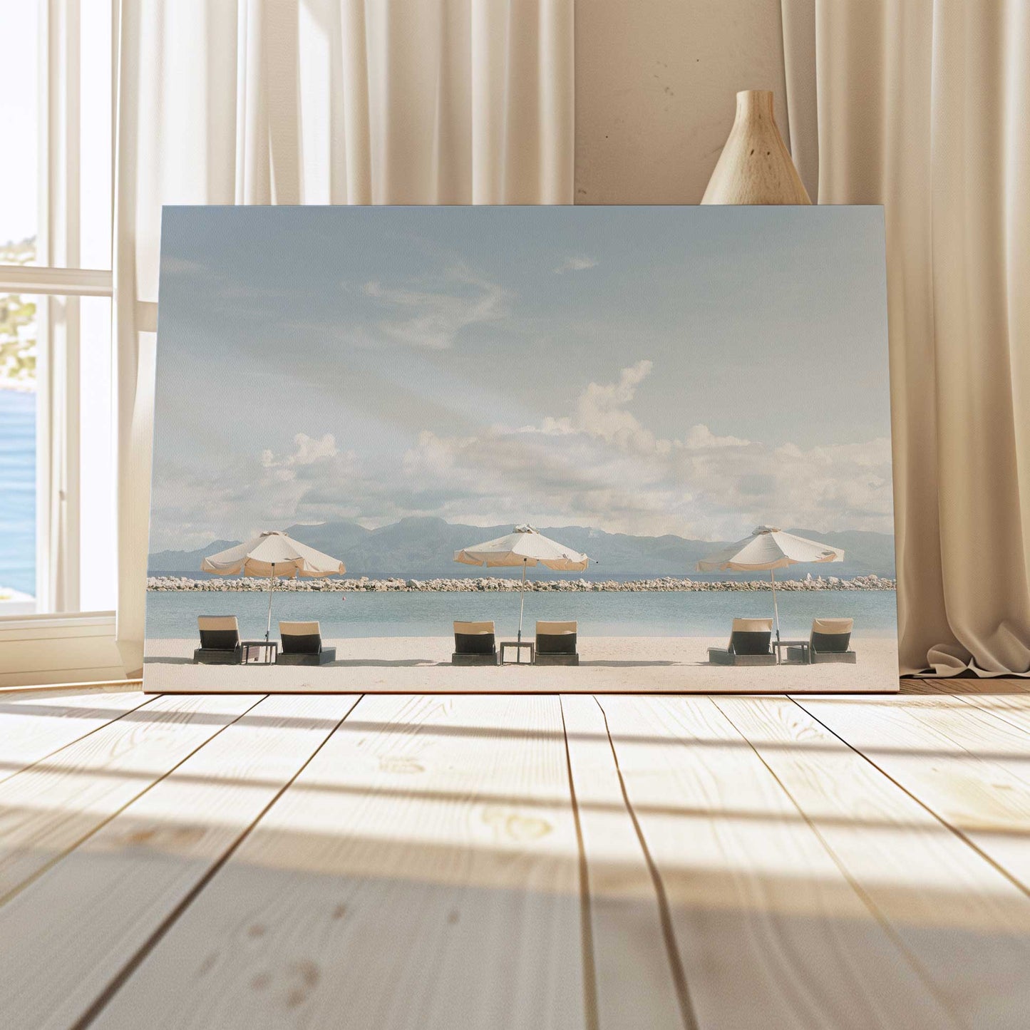 [LIFESTYLE], Picture of art in a room