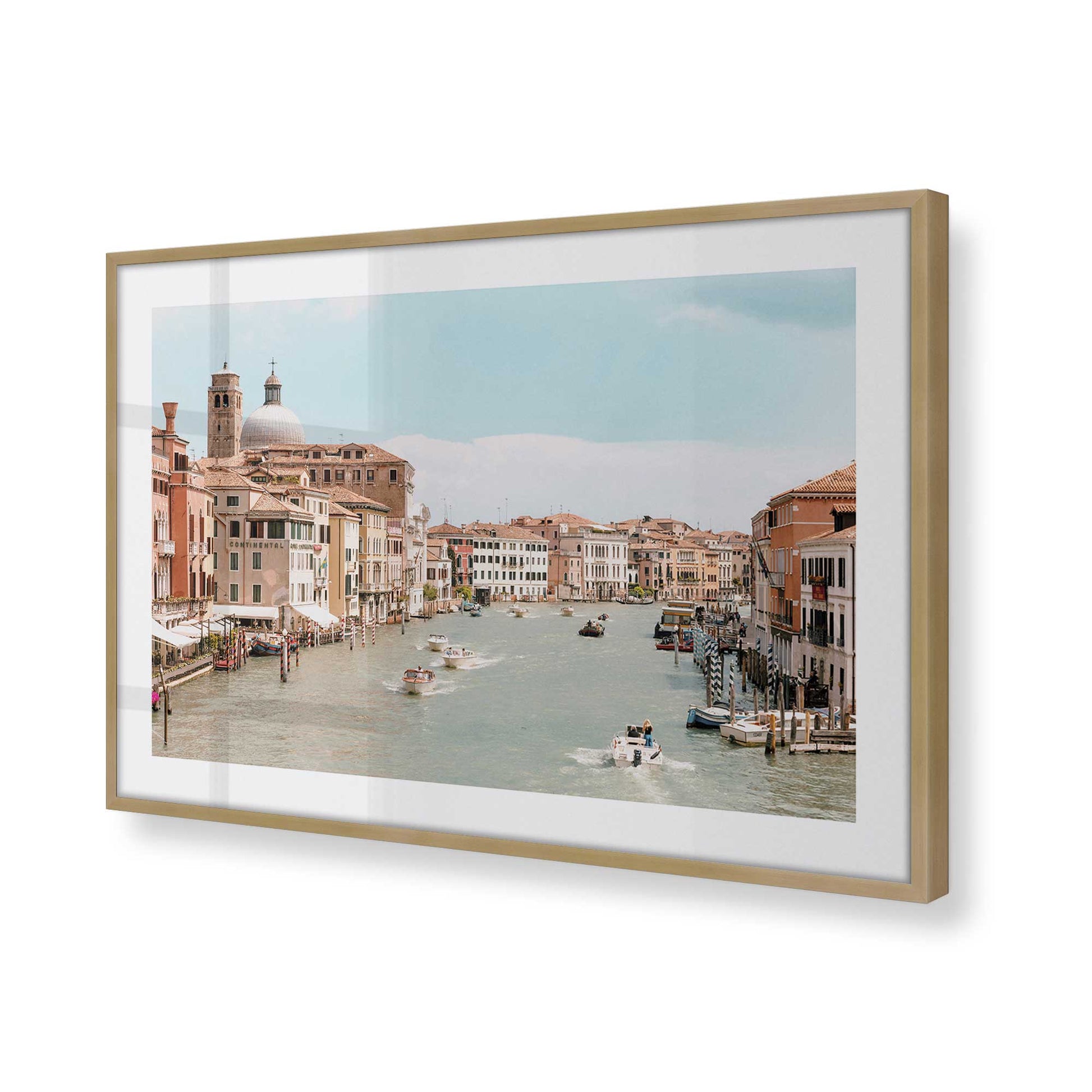 [Color:Brushed Gold] Picture of art in a Brushed Gold frame of the corner